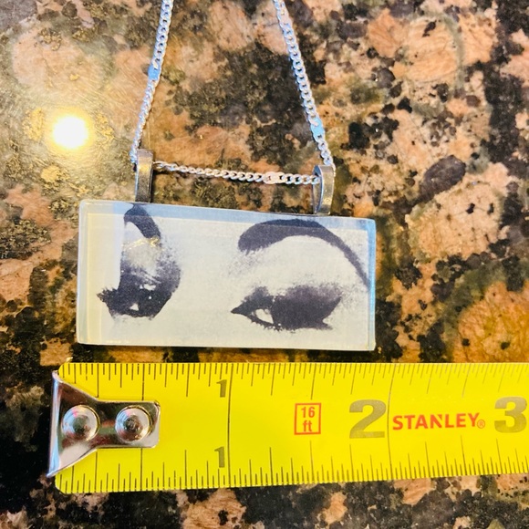 Necklace Sexy Eyes Handcrafted Necklace Pin-Up Vintage - Picture 5 of 8